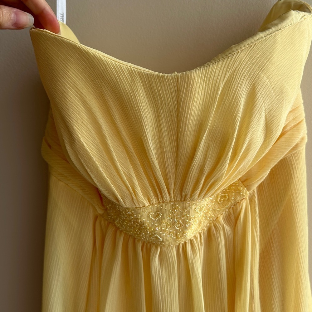 David’s Bridal Strapless Crinkle Chiffon Dress Godets, Style#F14865-ButterYellow - Picture 8 of 16